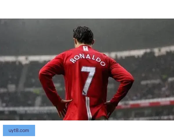 以B费荣膺曼联年度最佳近六年第四次封王书写核心领袖传奇凝聚球队未来